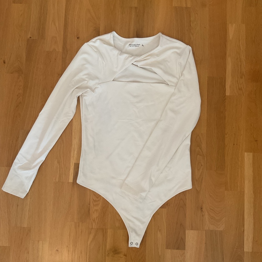 Abercrombie White Twist Bodysuit
